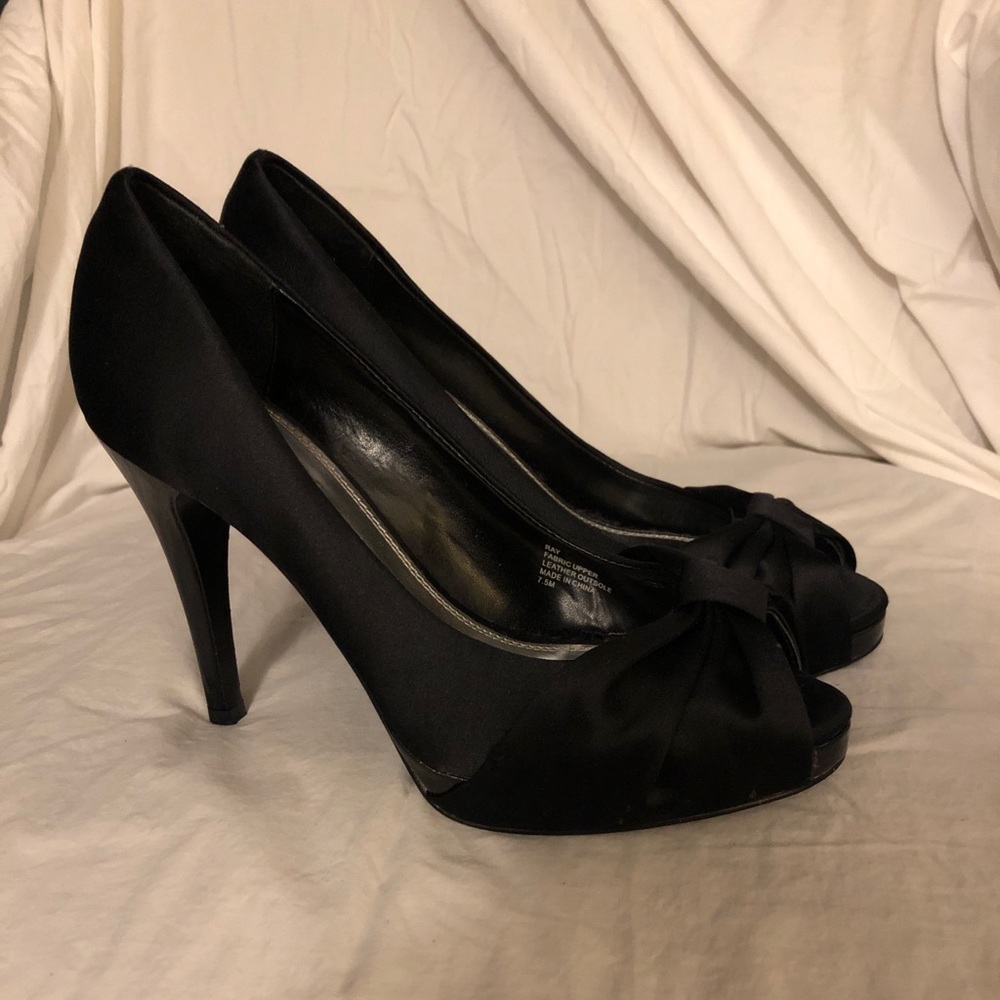 White House Black Market Ray Satin Platform heels